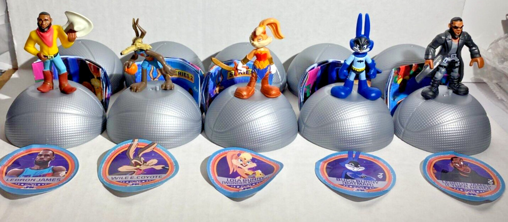 Space Jam - A New Legacy - Mystery Capsules - Series 2 Set of 5 Lebron James
